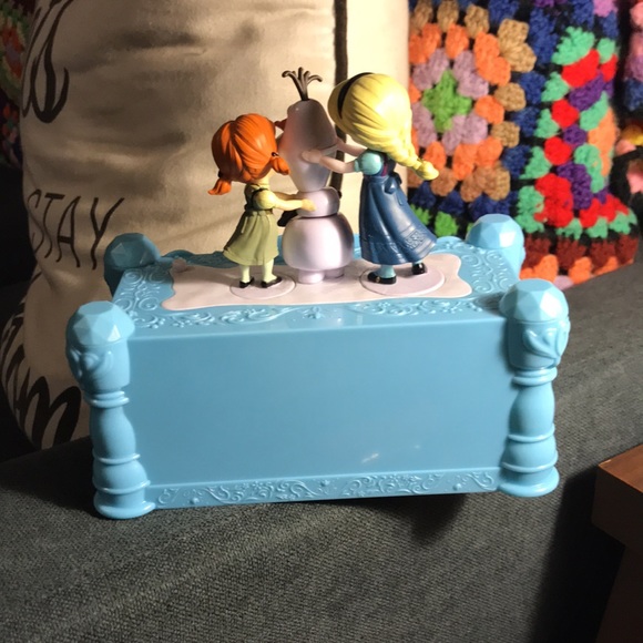 Disney Frozen Music Box Jewelry Box - Picture 6 of 11